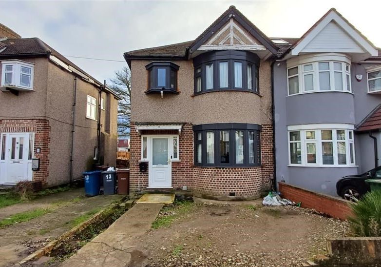 13 Pembroke Avenue, Harrow, Middlesex, HA3 8QG