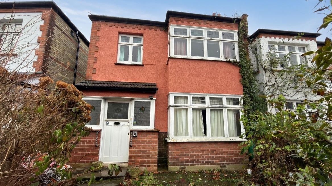 38 Redston Road, Crouch End, London, N8 7HJ