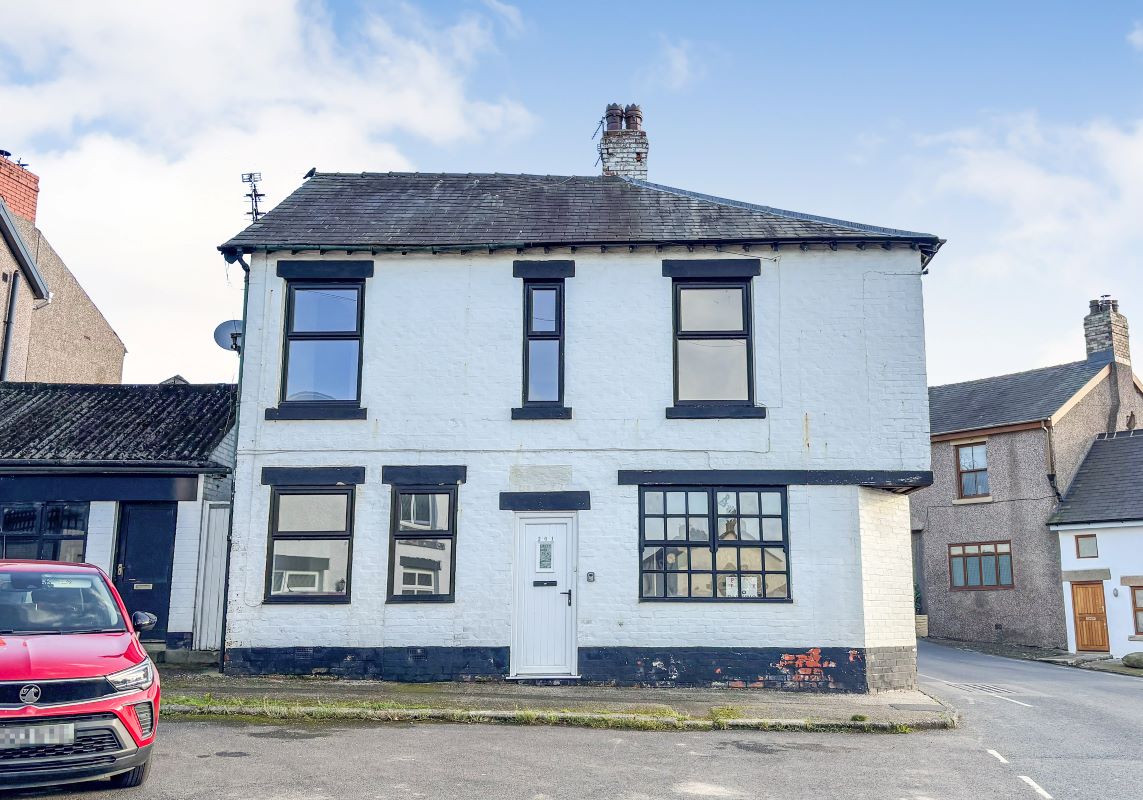201 Park Lane, Preesall, Poulton-le-Fylde, Lancashire, FY6 0LT