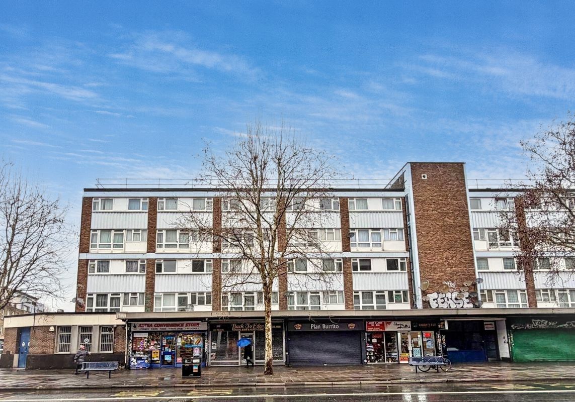 23 Gateway, Walworth, London, SE17 3UE