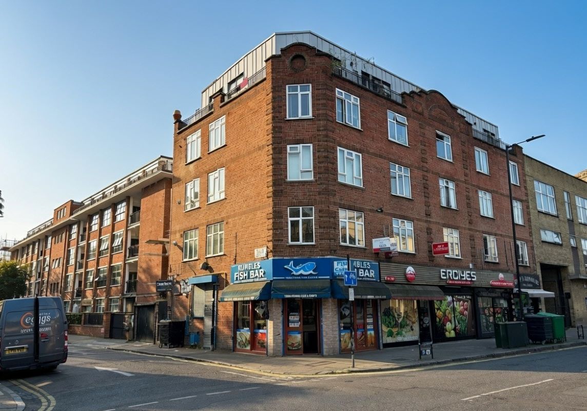 Flat 32 Classic Mansions, Well Street, Hackney, London, E9 7QH