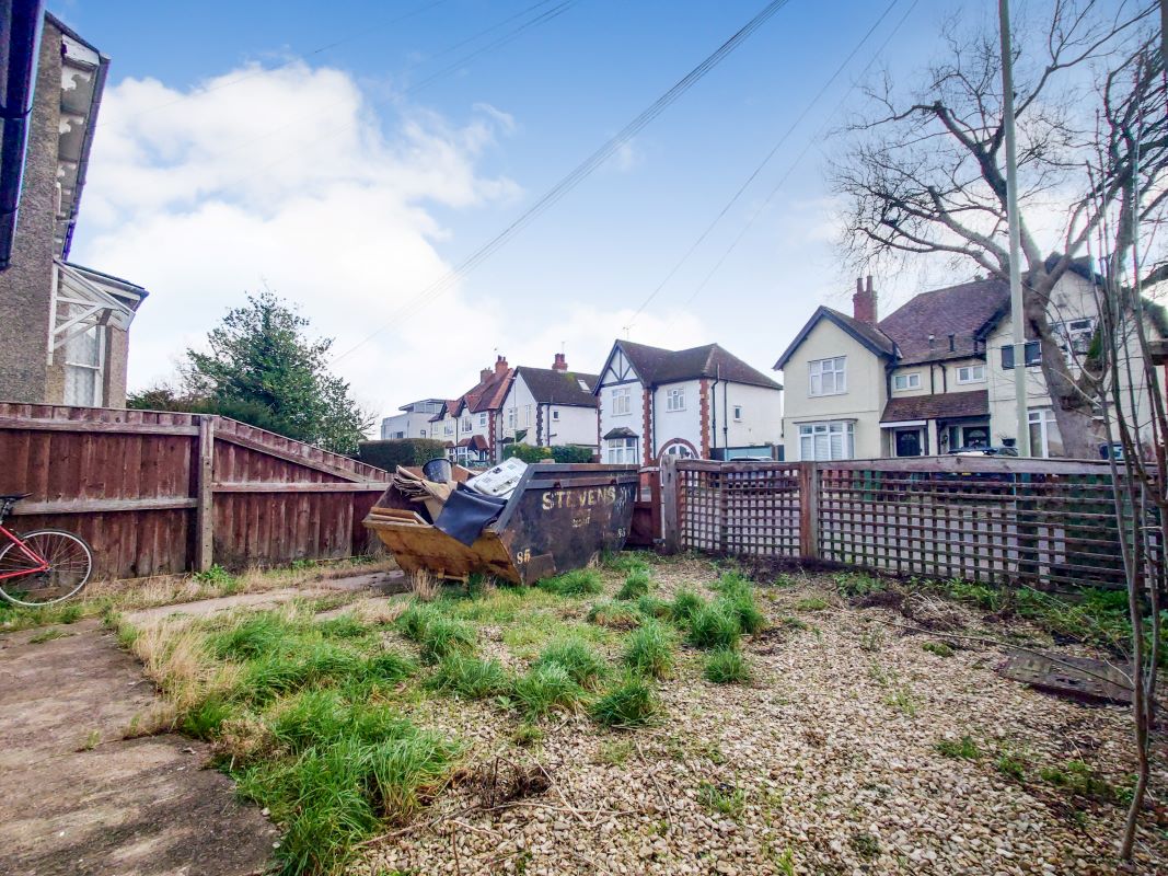 32 Whaddon Road, Cheltenham, Gloucestershire, GL52 5NA