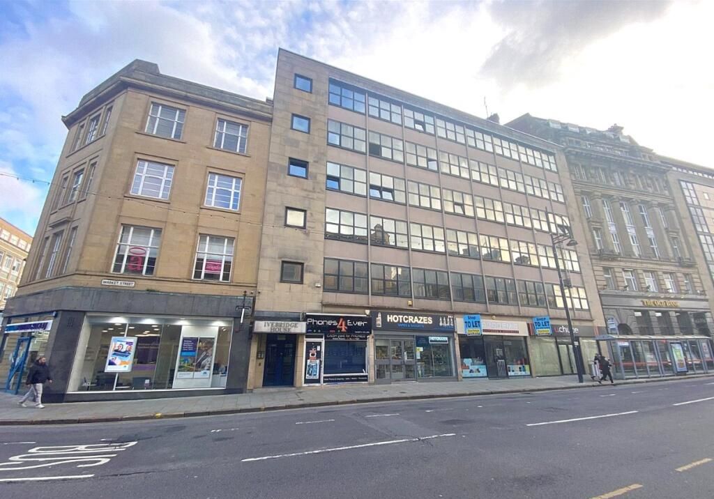 Flat 8 Ivebridge House, 59 Market Street, Bradford, West Yorkshire, BD1 1NE
