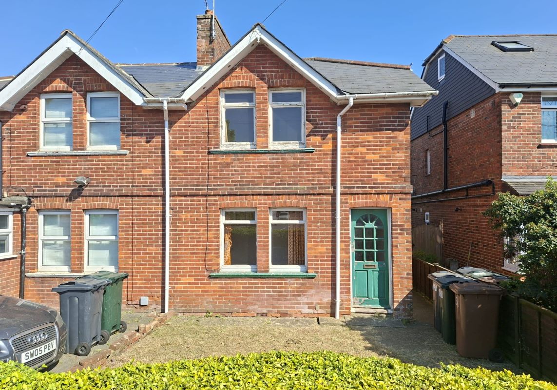 156 Kingsnorth Road, Ashford, Kent, TN23 6LS