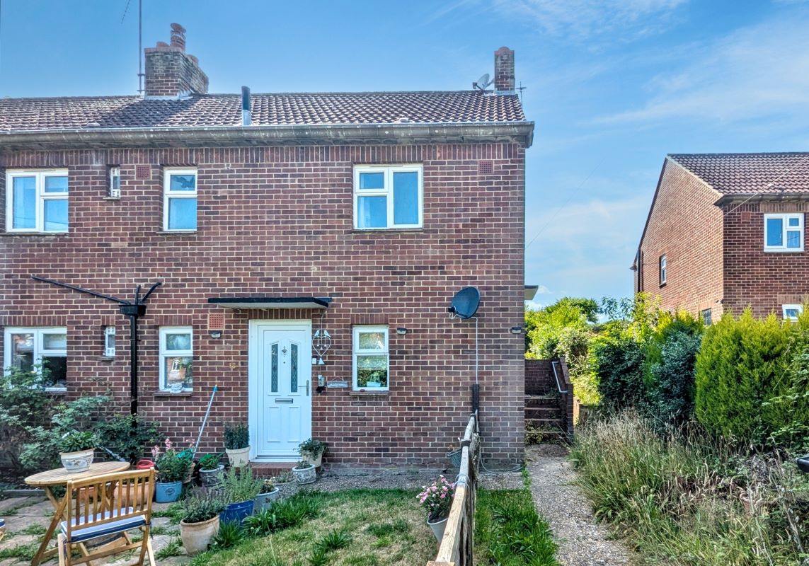 17 Bankside, Bolney, Haywards Heath, West Sussex, RH17 5QN