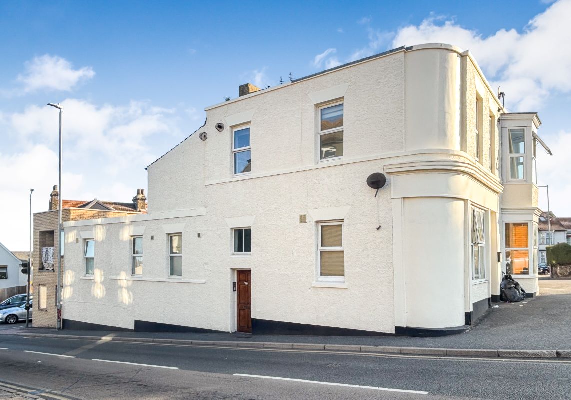 Flat 3, 76 Chatham Street, Ramsgate, Kent, CT11 7QB