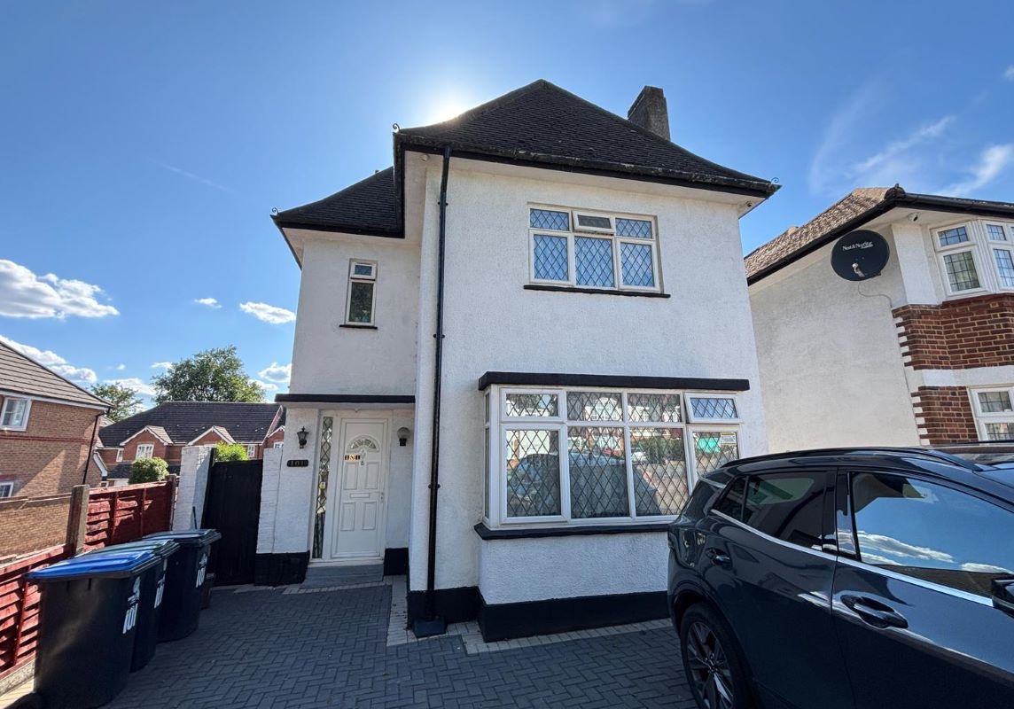 101 Chase Road, Southgate, London, N14 4LA