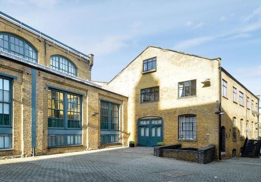 Flat 1A Riverway House, 260 Westferry Road, Isle of Dogs, London, E14 3AG