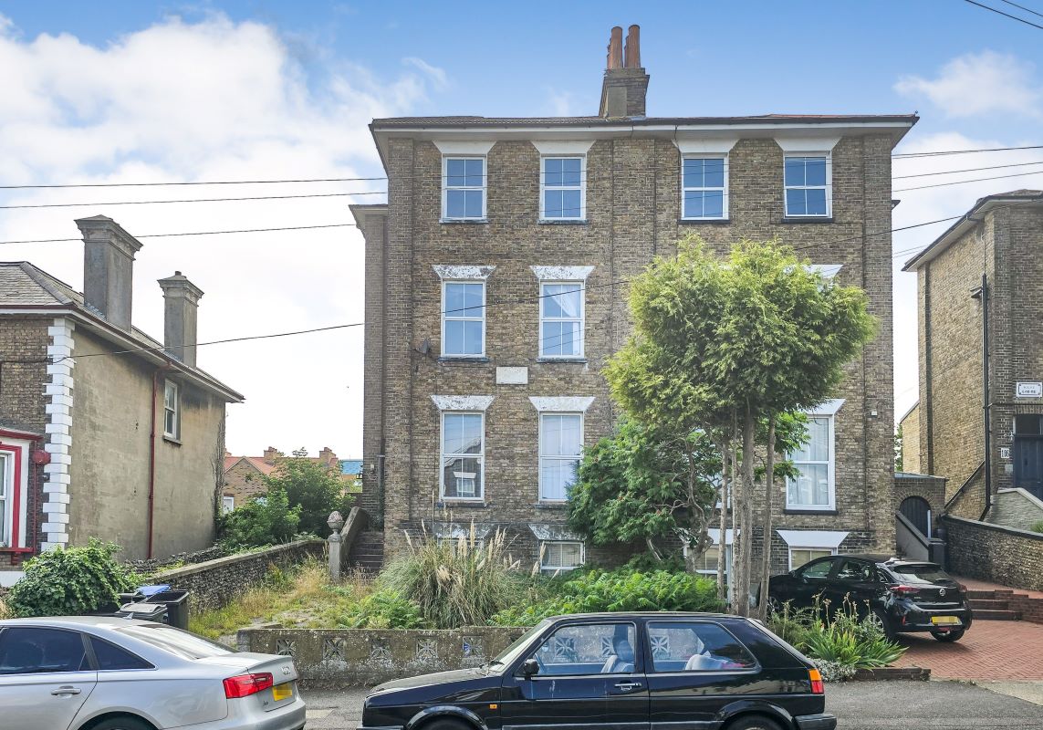 102 Grange Road, Ramsgate, Kent, CT11 9PX
