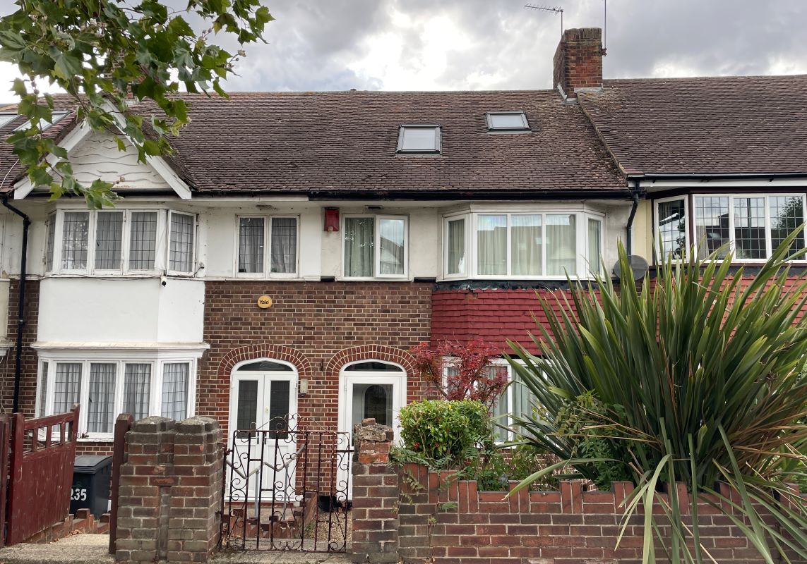 237 Waltham Way, Waltham Forest, London, E4 8AQ