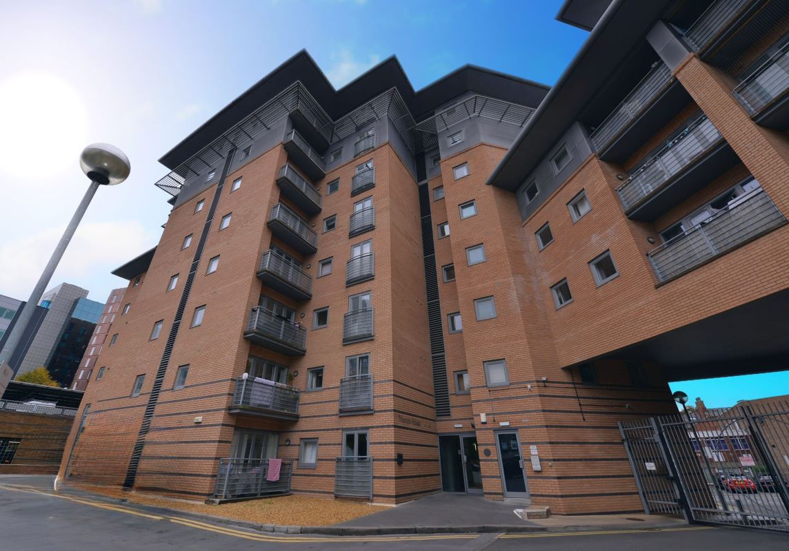 32 Triumph House, Manor House Drive, Coventry, West Midlands, CV1 2EA