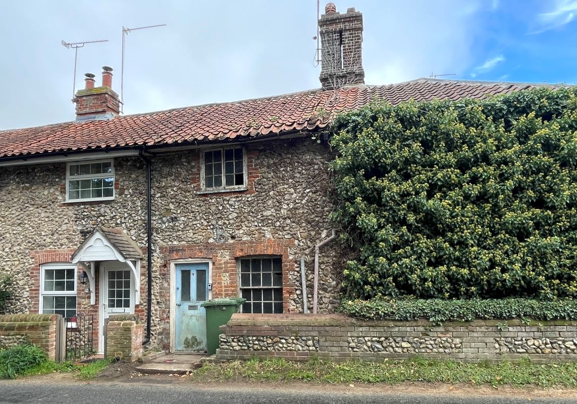 9 Dereham Road, Litcham, King's Lynn, Norfolk, PE32 2NU