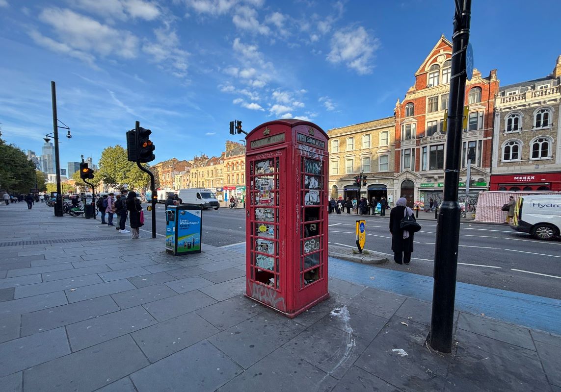 Telephone Kiosk at, Whitechapel Road, Whitechapel, London, E1 1BJ