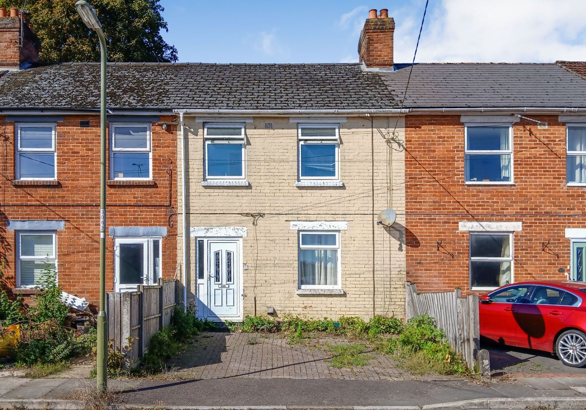 17 Leicester Place, Andover, Hampshire, SP10 2JY