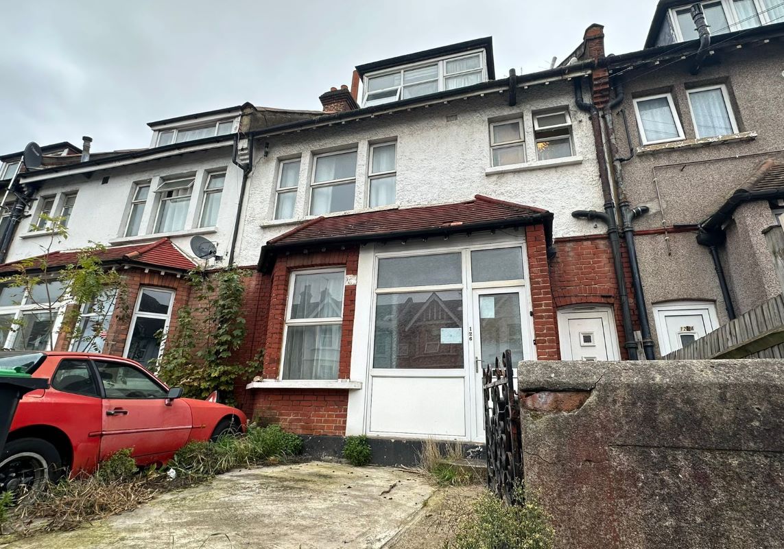 126 Melfort Road, Thornton Heath, Surrey, CR7 7RP