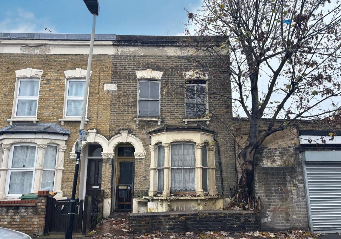 29 Talbot Road, Forest Gate, London, E7 0DX