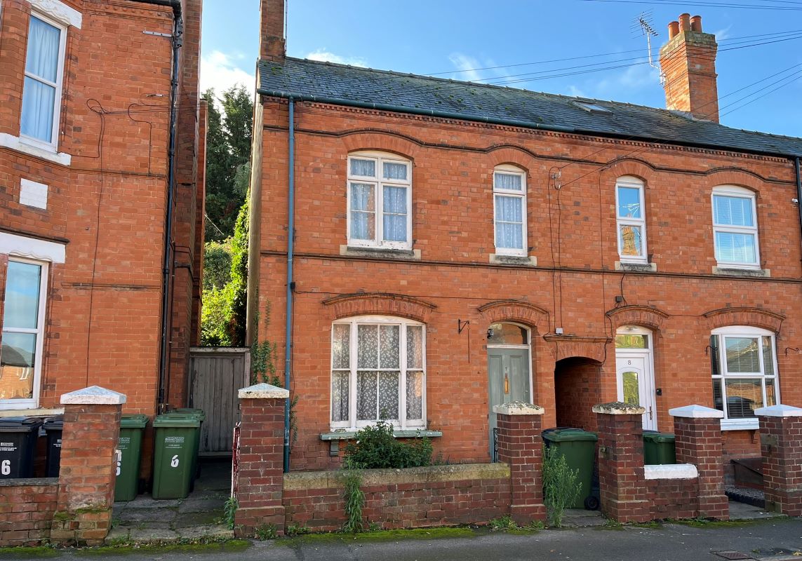 7 Queens Road, Evesham, Worcestershire, WR11 4JN