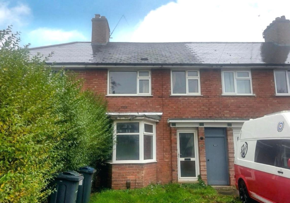 1709 Bristol Road South, Rednal, Birmingham, West Midlands, B45 9PE