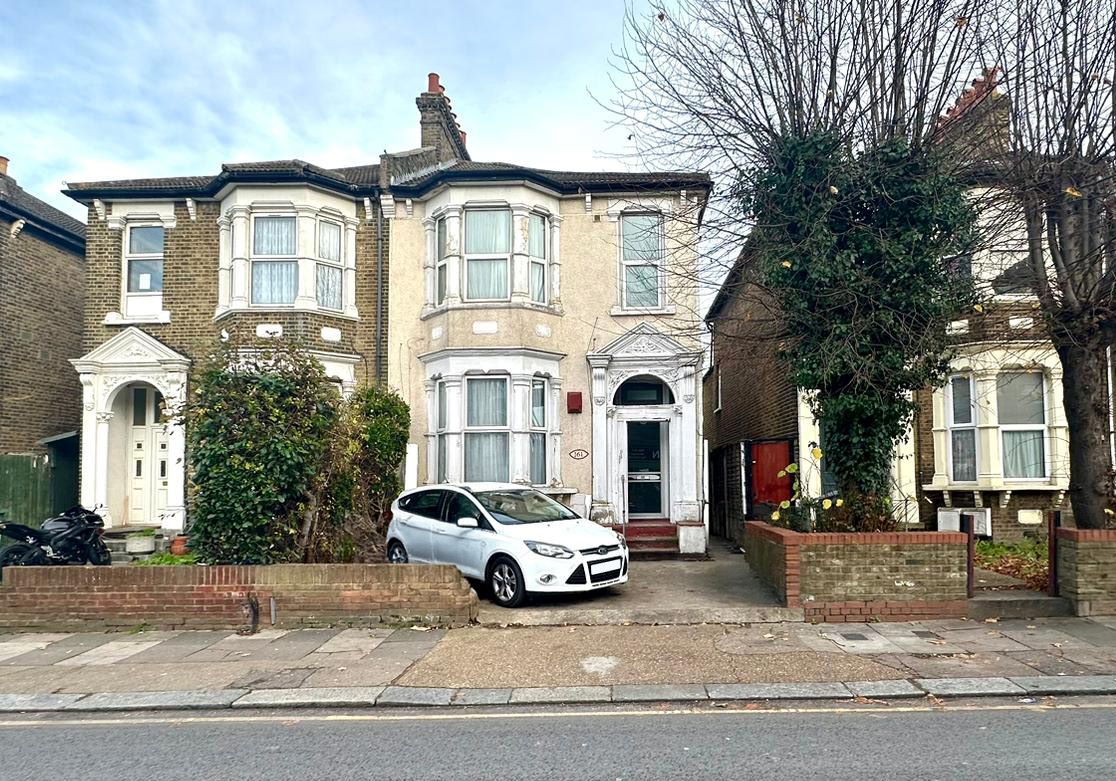 Flat A, 161 Hither Green Lane, Lewisham, London, SE13 6QF