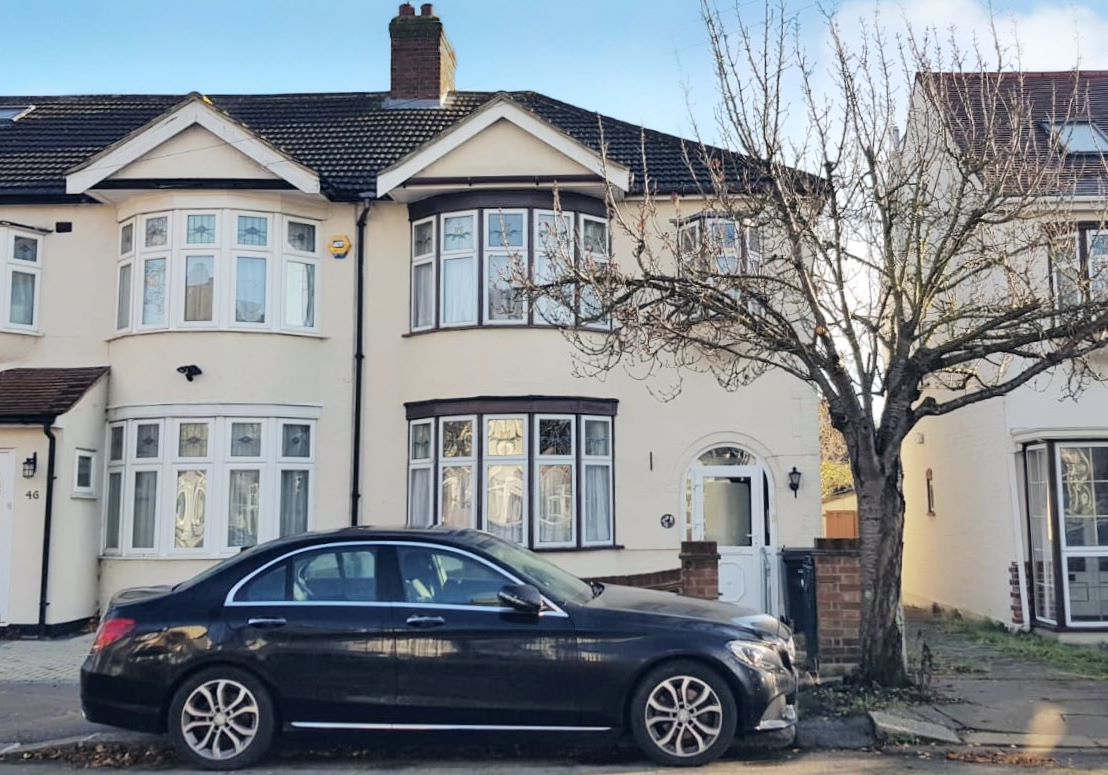 44 Donington Avenue, Ilford, Essex, IG6 1DP