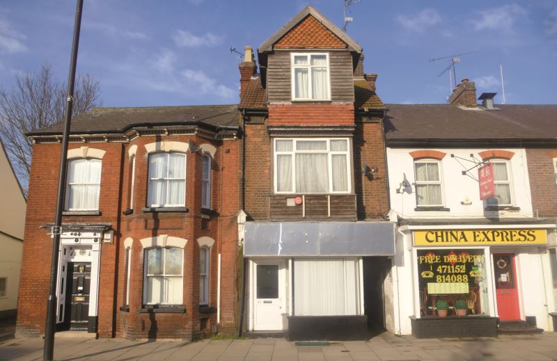 51 High Street South, Dunstable, Bedfordshire, LU6 3SF