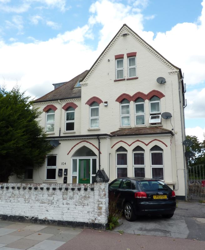 Flat 5, 104 Southwood Road, New Eltham, London, SE9 3QS