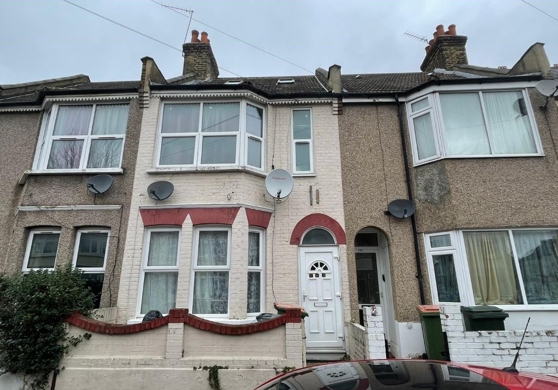 183B Charlemont Road, East Ham, London, E6 6AG