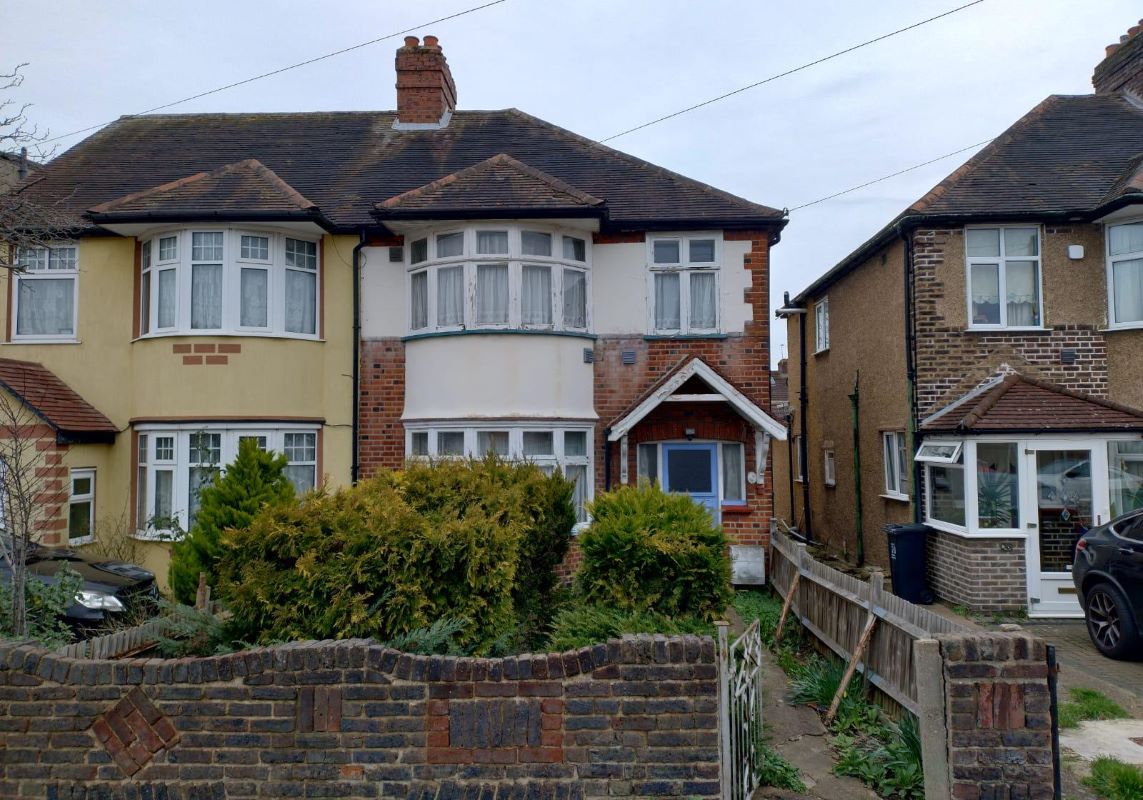 8 Bulstrode Gardens, Hounslow, Middlesex, TW3 3AJ
