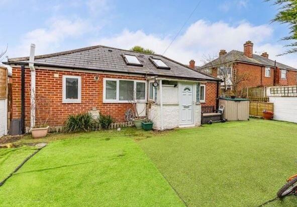 1247A Christchurch Road, Bournemouth, Dorset, BH7 6BP