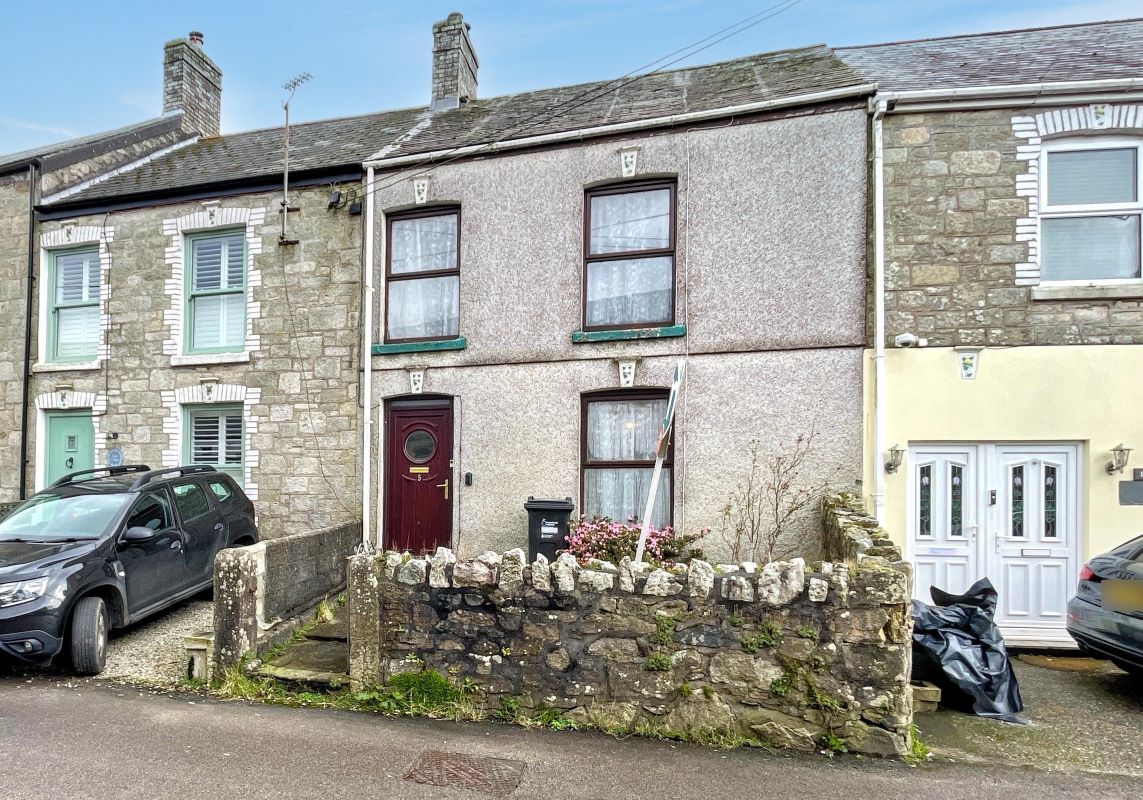 5 Fore Street, St. Dennis, St. Austell, Cornwall, PL26 8AF