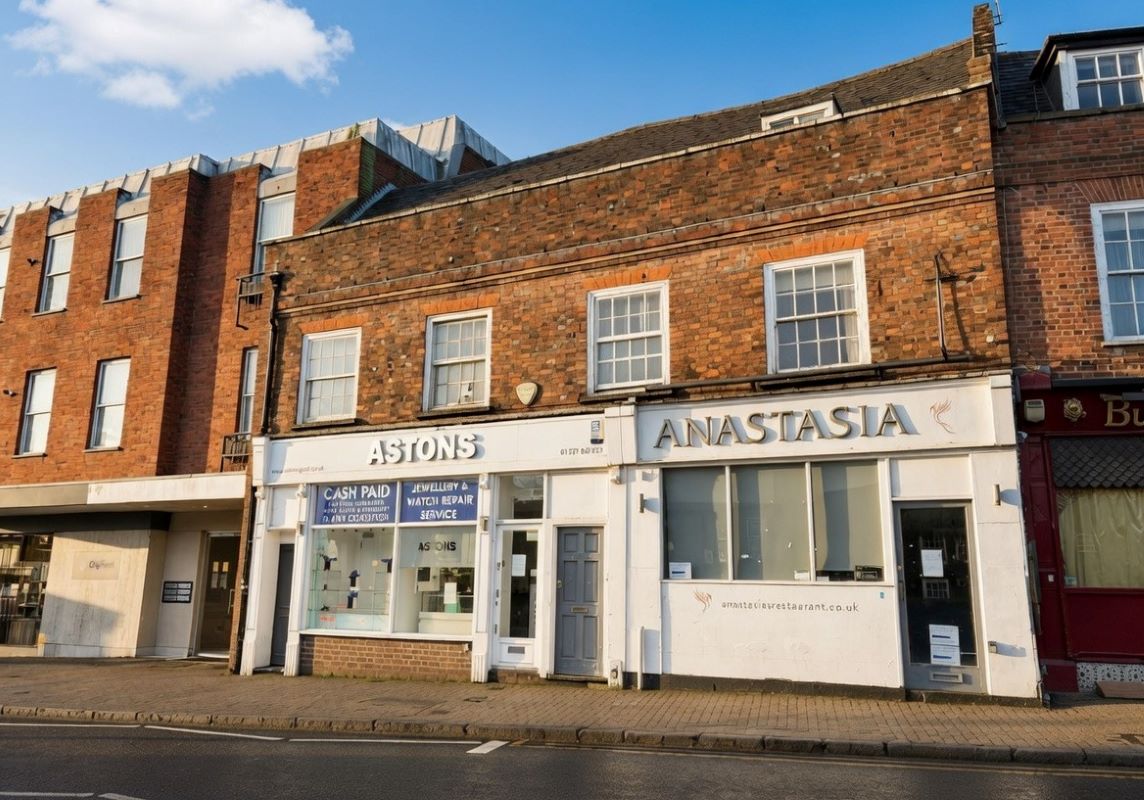 Flat 3, 97 St. Peters Street, St. Albans, Hertfordshire, AL1 3EN