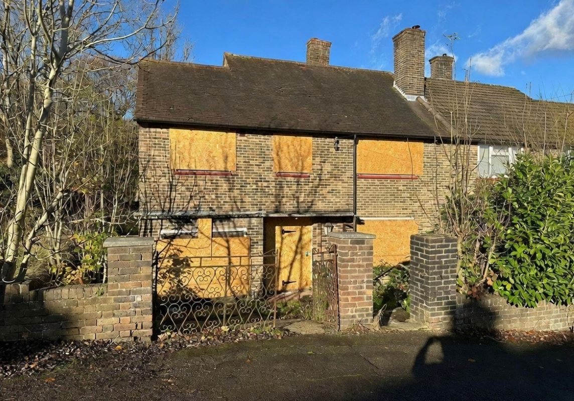 96 Ashridge Drive, Watford, Hertfordshire, WD19 6UQ