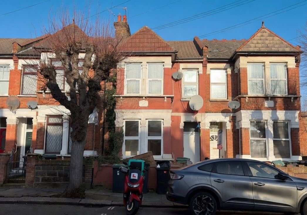 3A Elmhurst Road, Tottenham, London, N17 6RQ