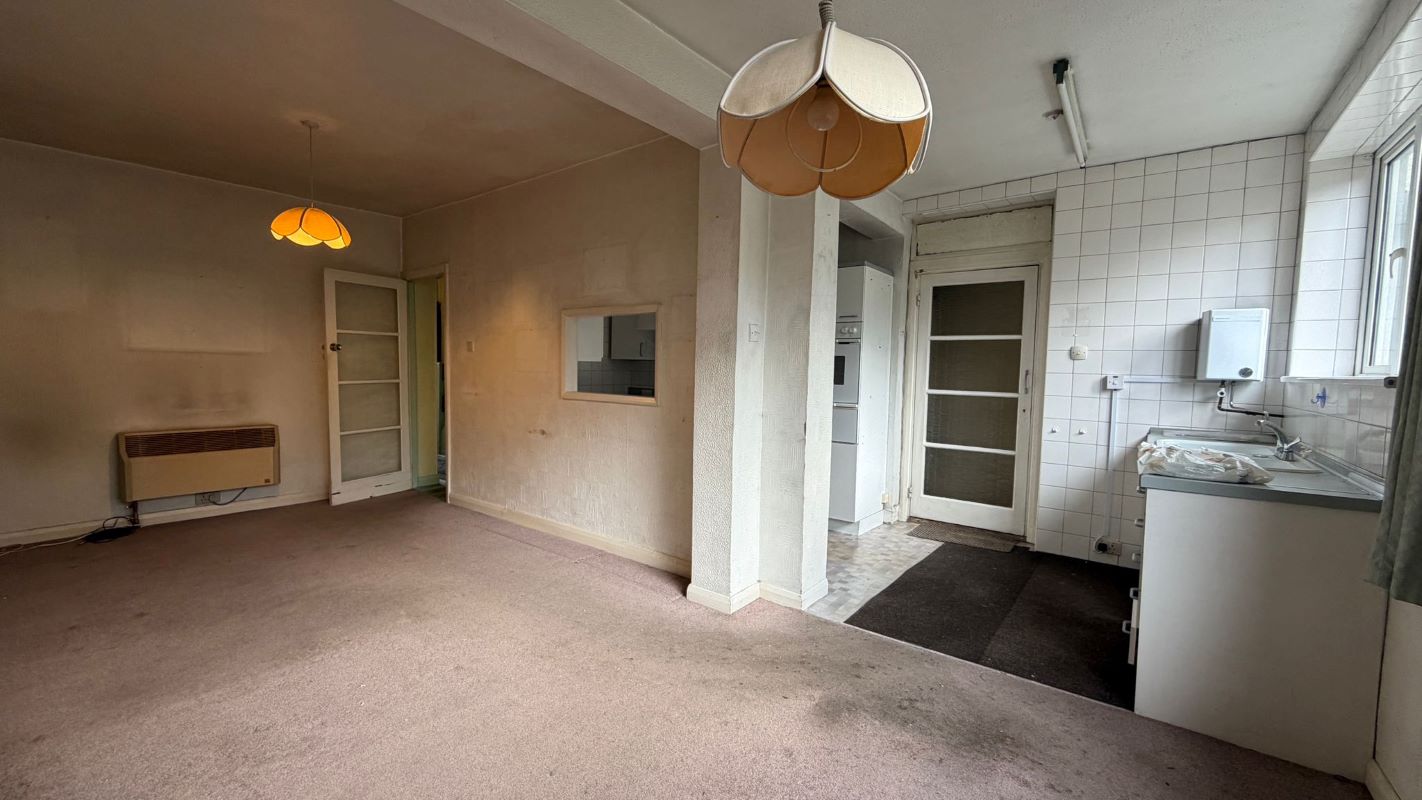 76 Guy Road, Wallington, Surrey, SM6 7LY