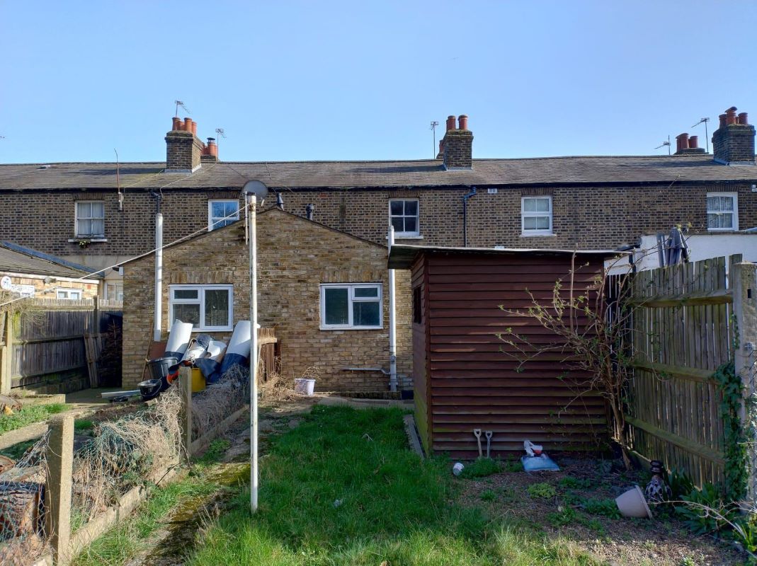 53 Quainton Street, Neasden, London, NW10 0BG