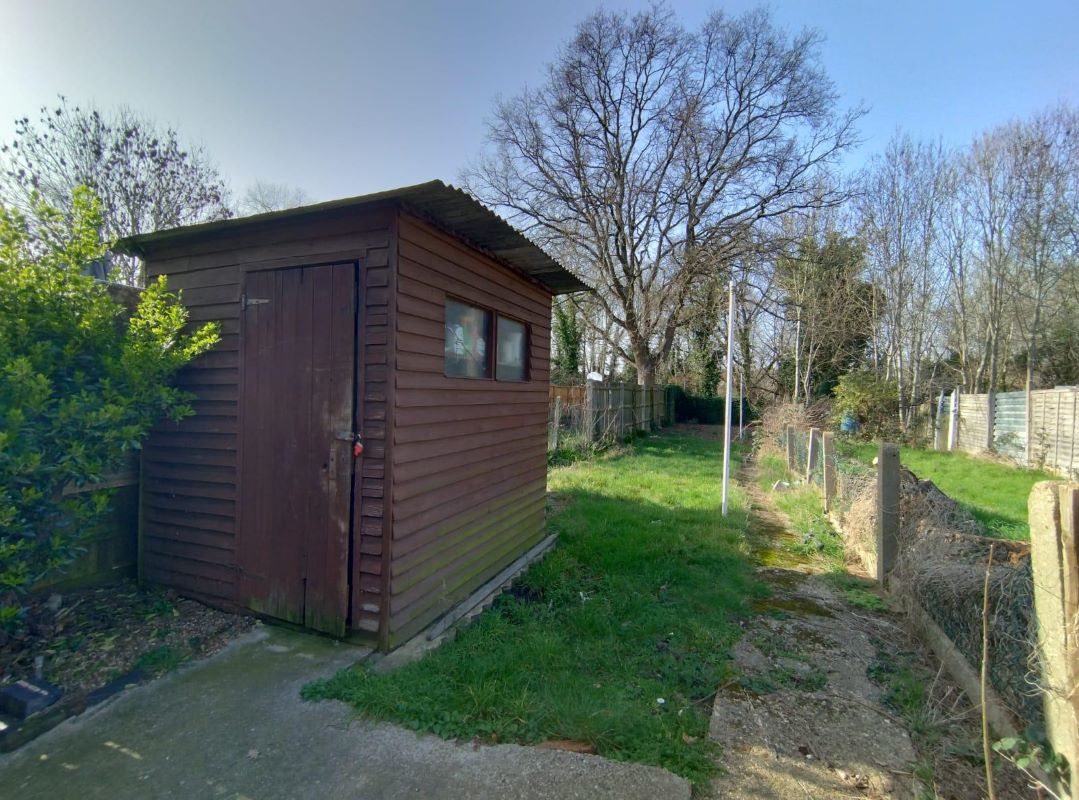 53 Quainton Street, Neasden, London, NW10 0BG