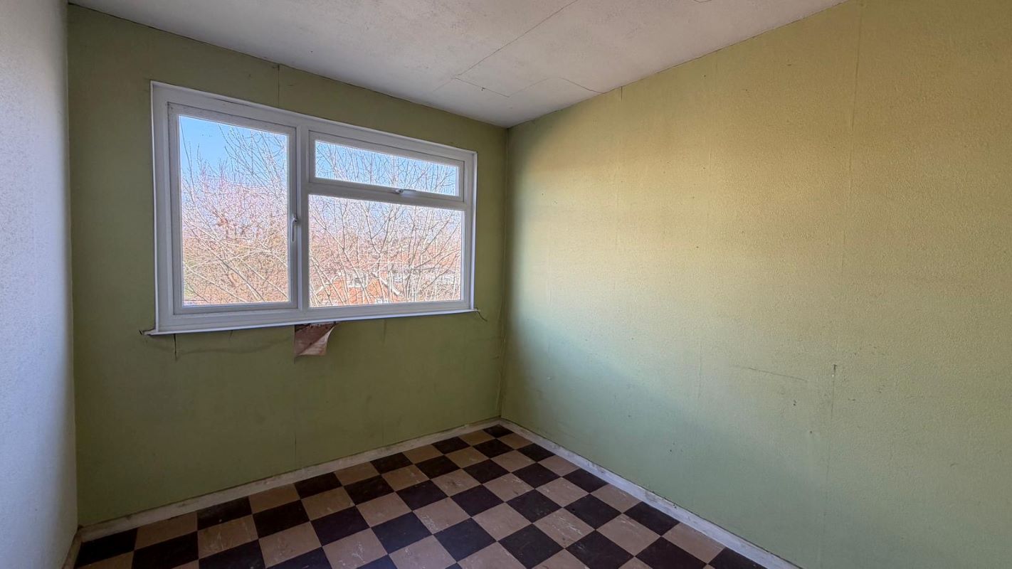 Flat 8 Park Lawn, Parchmore Road, Thornton Heath, Surrey, CR7 8HA