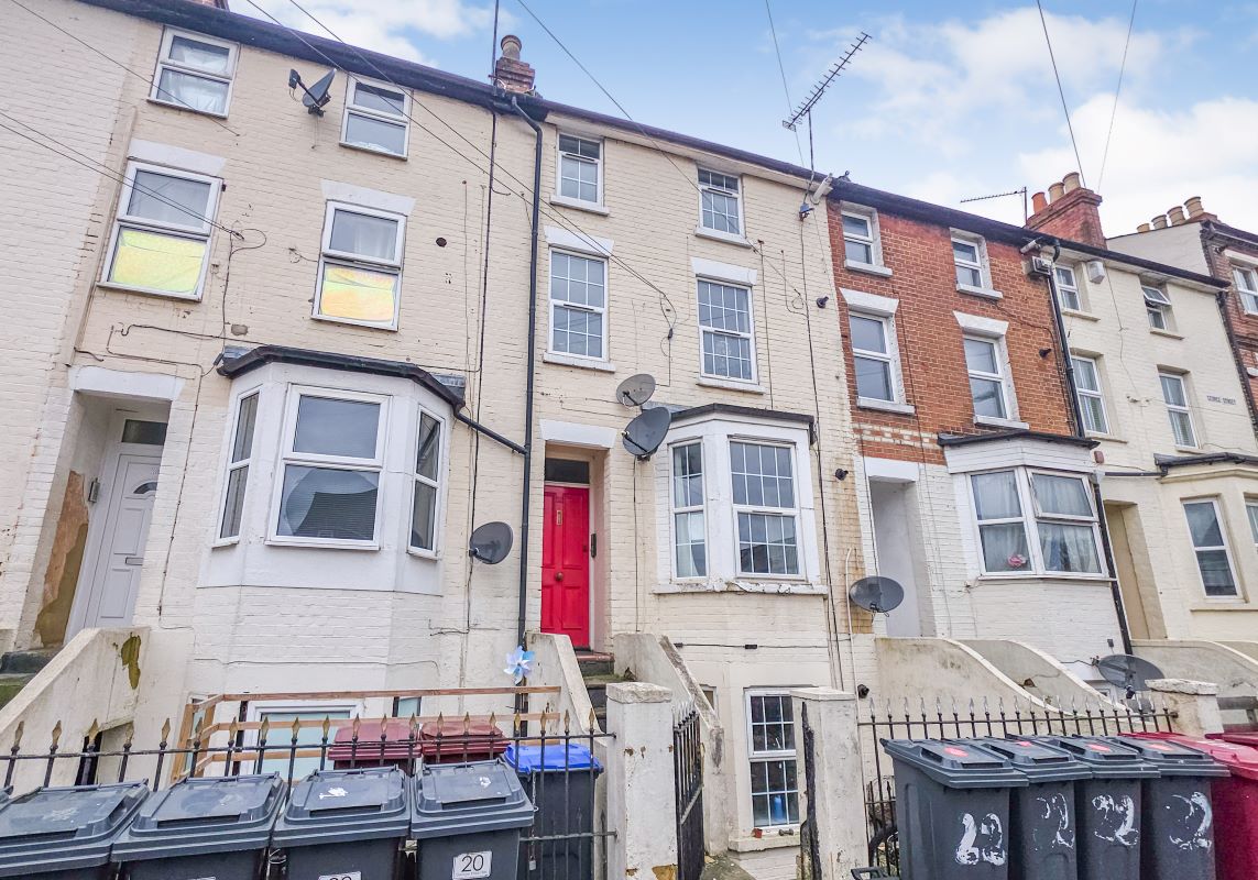 Flat 1, 22 George Street, Reading, Berkshire, RG1 7NT