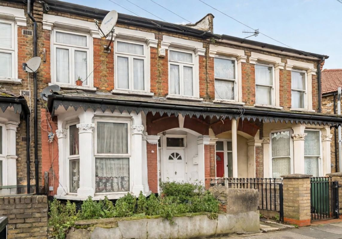 48 Little Ilford Lane, Manor Park, London, E12 5PW