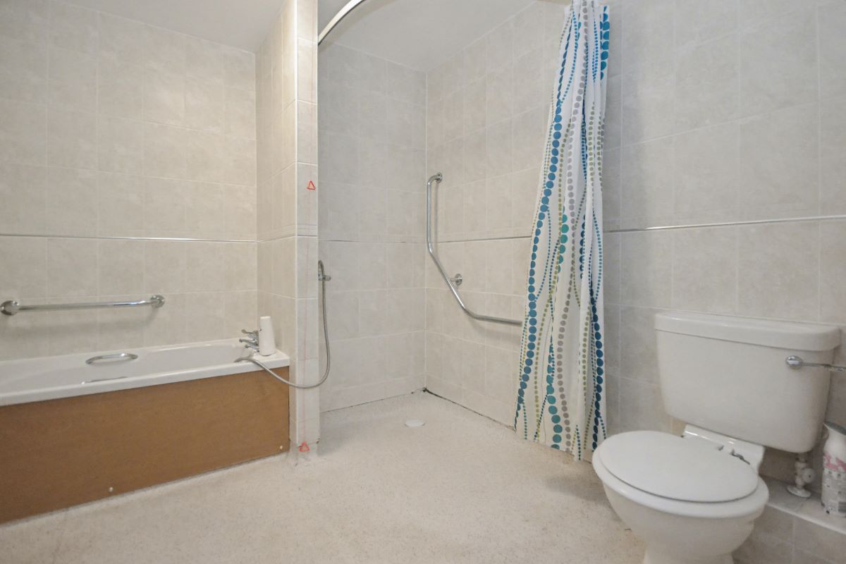 23 Cherrett Court, 557 Ringwood Road, Ferndown, Dorset, BH22 9FE