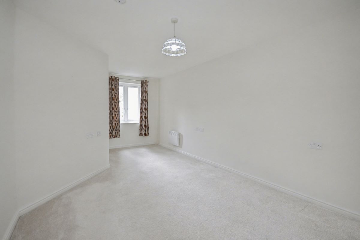 23 Cherrett Court, 557 Ringwood Road, Ferndown, Dorset, BH22 9FE