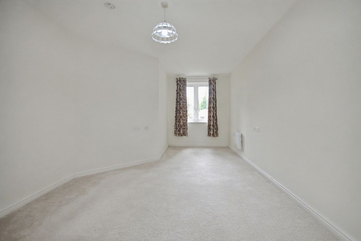 23 Cherrett Court, 557 Ringwood Road, Ferndown, Dorset, BH22 9FE