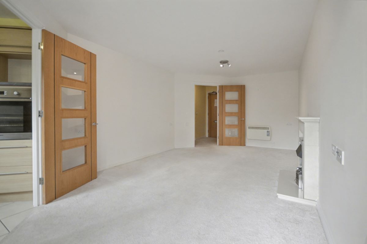 23 Cherrett Court, 557 Ringwood Road, Ferndown, Dorset, BH22 9FE