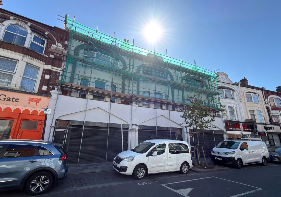 214D Church Road, Willesden, London, NW10 9NP