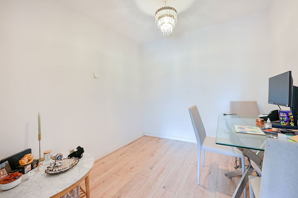 G05 Wallis House, Great West Road, Brentford, Middlesex, TW8 0HD