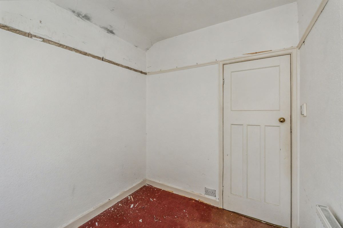 10 Dudley Avenue, Whitefield, Manchester, Lancashire, M45 6BS