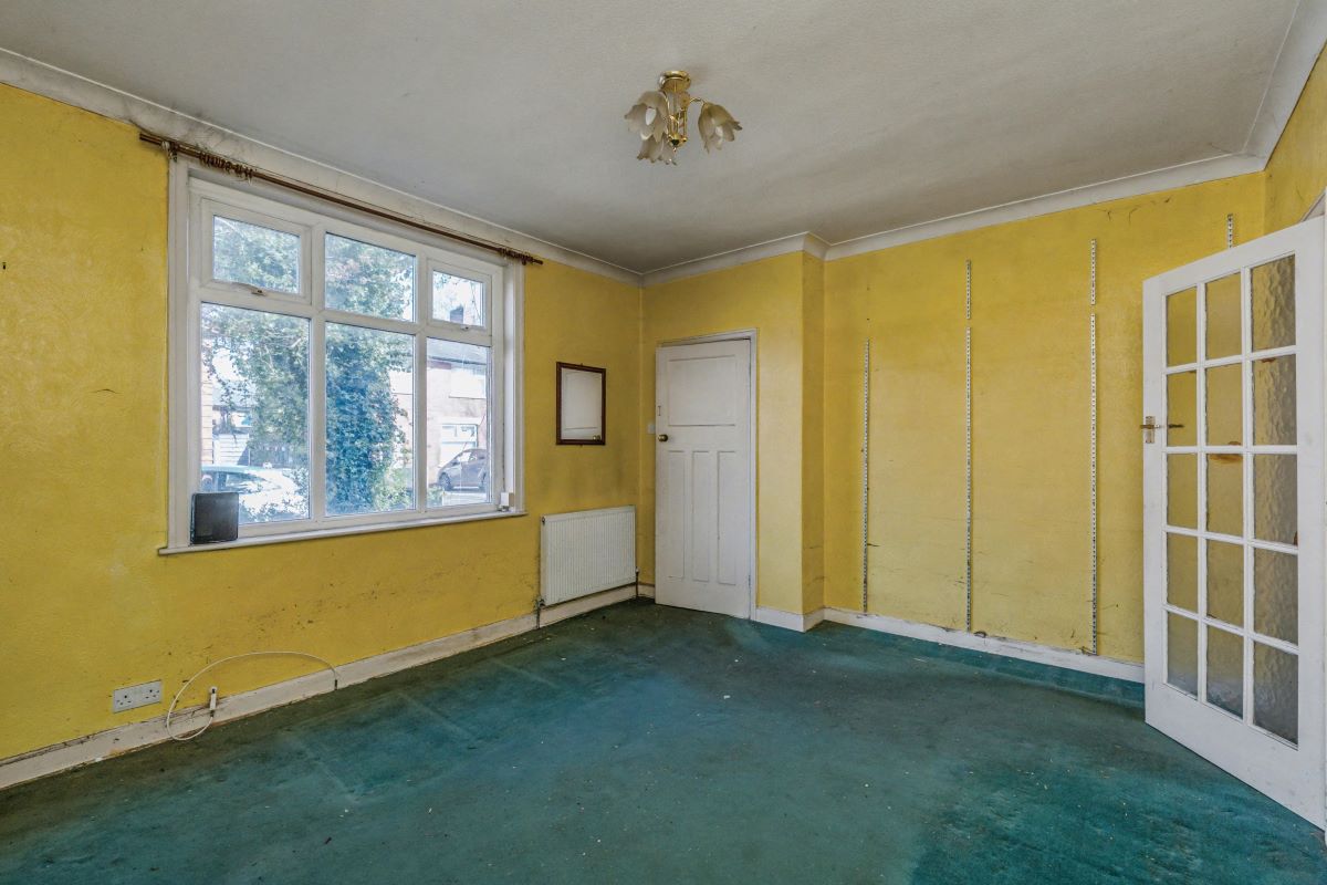 10 Dudley Avenue, Whitefield, Manchester, Lancashire, M45 6BS