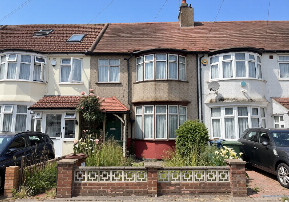 65 Westfield Gardens, Harrow, Middlesex, HA3 9EH