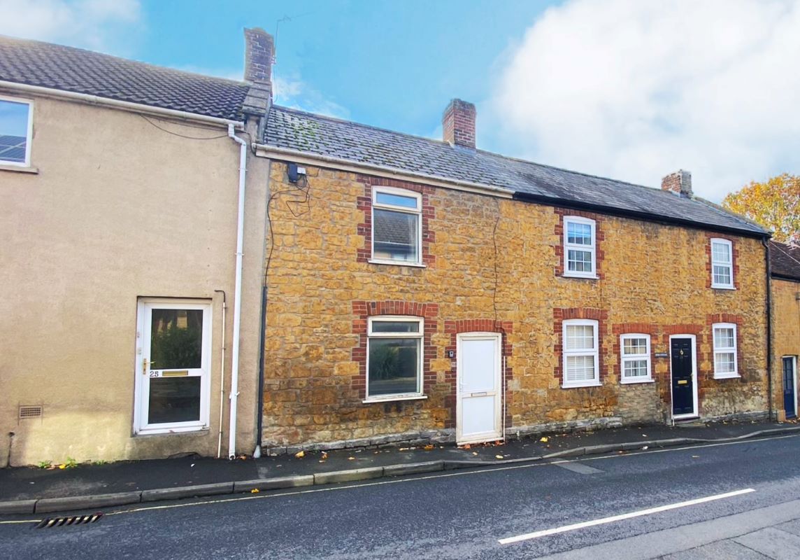 27 Station Road, Castle Cary, Somerset, BA7 7BX