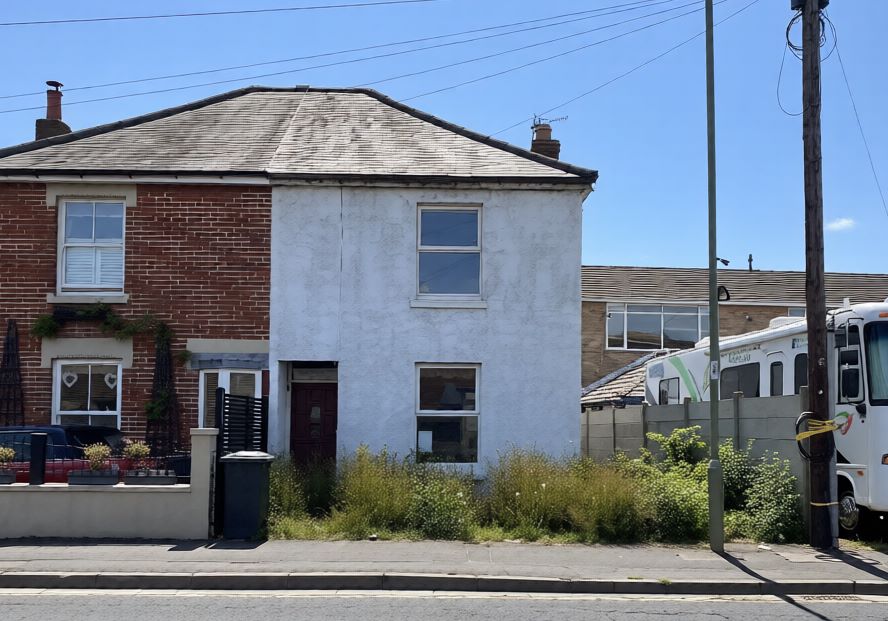 6 Church Road, Hayling Island, Hampshire, PO11 0NT